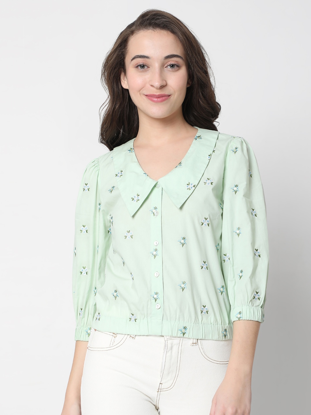

Vero Moda Women Nile Green Printed Spread Collar Casual Shirt