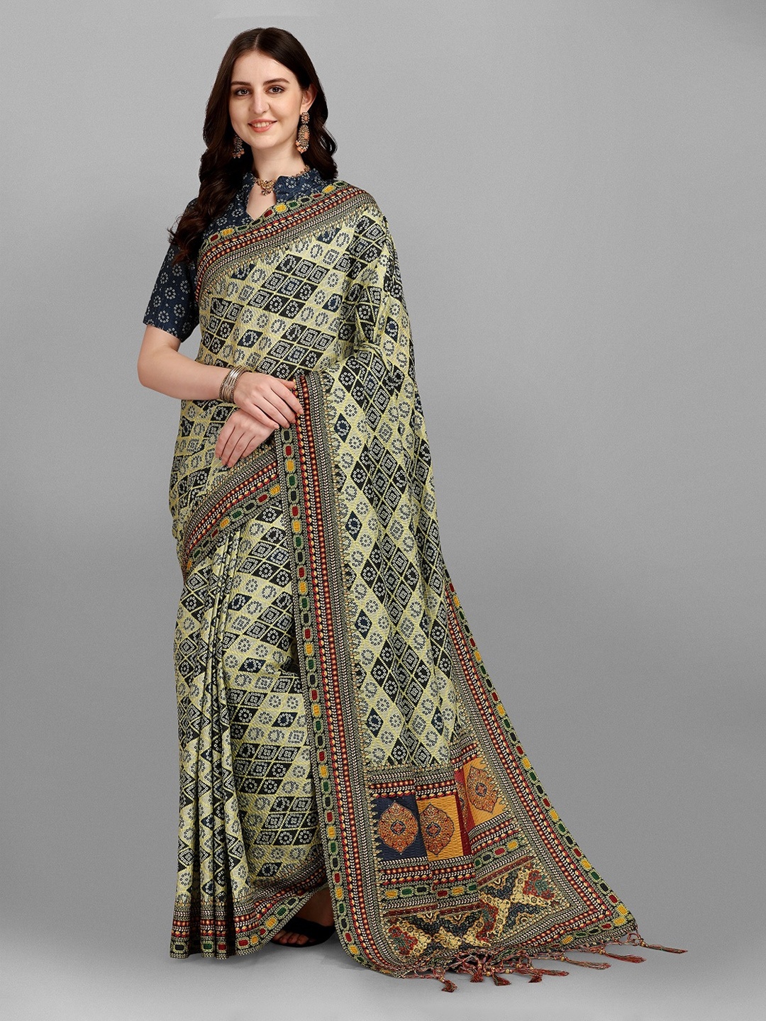 

Fashionuma Women Black Saree Blouse, Beige