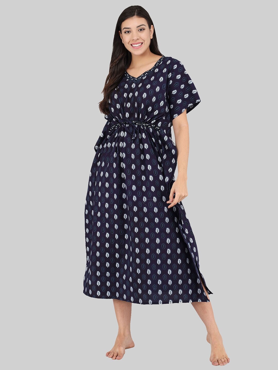 

Shararat Navy Blue Printed Pure Cotton Nightdress