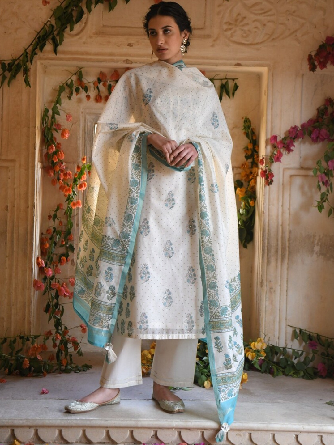 

KARAJ JAIPUR Women Blue Ethnic Motifs Printed Kurta with Trousers & Dupatta