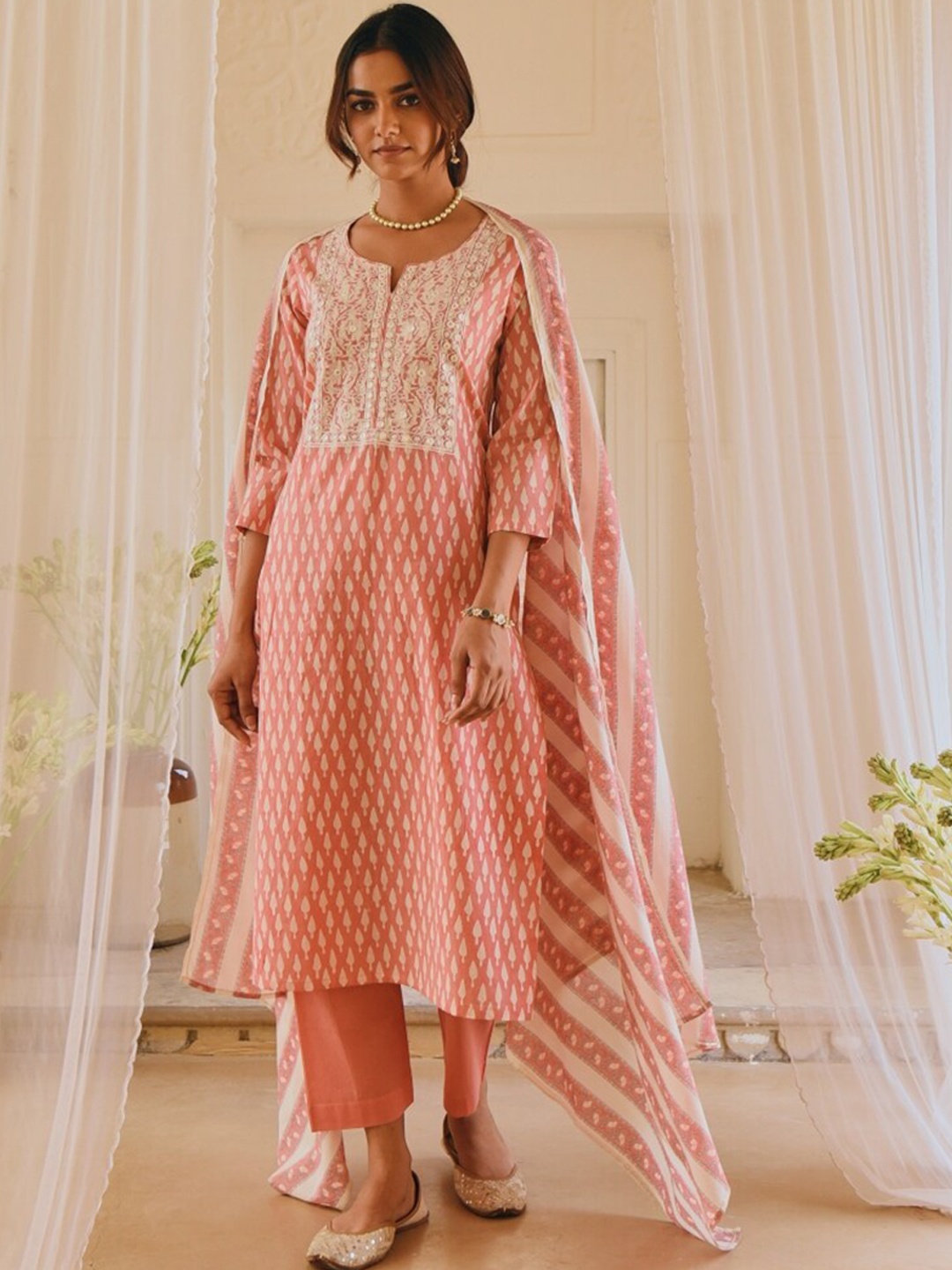 

KARAJ JAIPUR Women Pink Pure Cotton Kurta with Trousers & With Dupatta