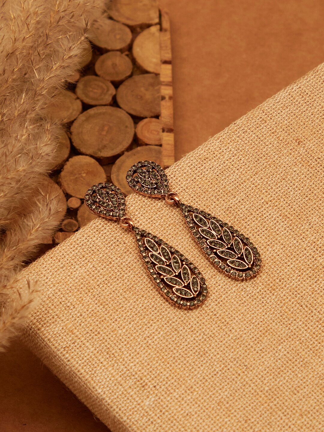 

SOHI Black & Gold Plated Contemporary Drop Earrings