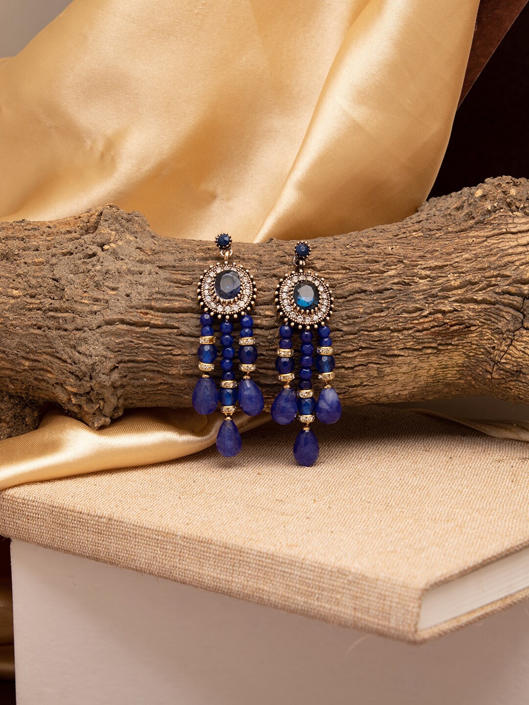 

SOHI Blue Contemporary Drop Earrings