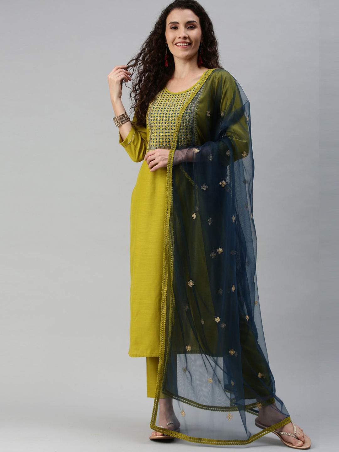 

SheWill Women Green Ethnic Motifs Yoke Design Sequinned Kurta with Trousers & With Dupatta
