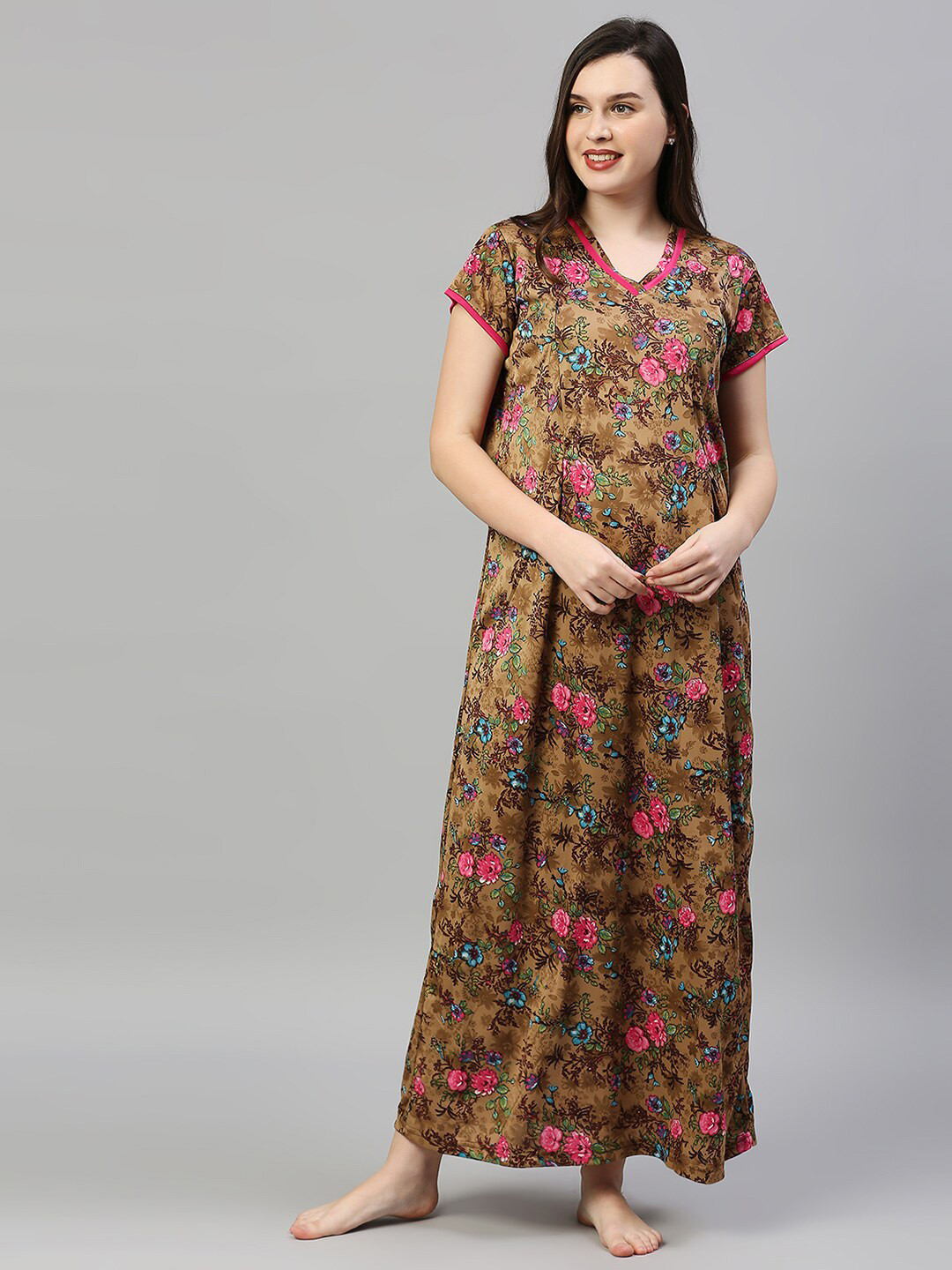 

Pretty Awesome Brown Printed Maxi Nightdress