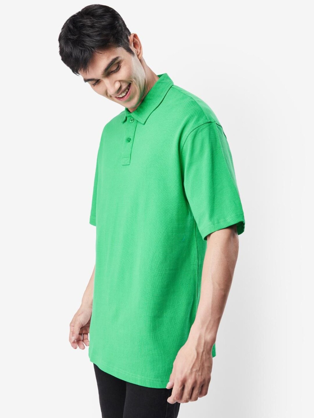 

Bewakoof Men Green Polo Collar Oversized T-shirt