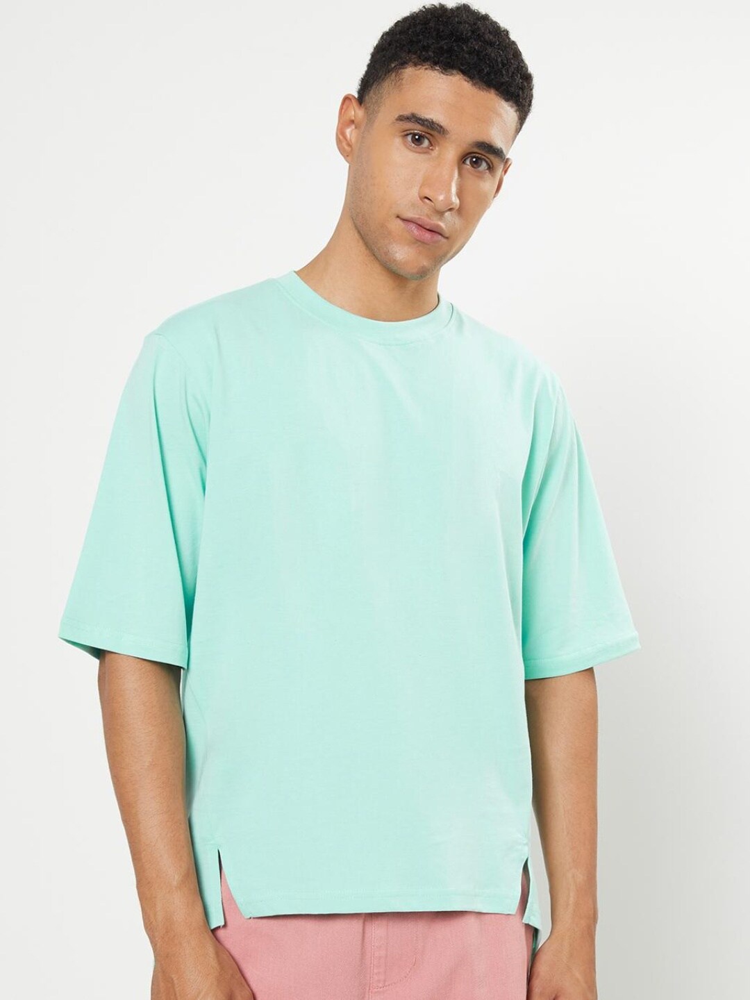 

Bewakoof Men Green Oversized T-shirt