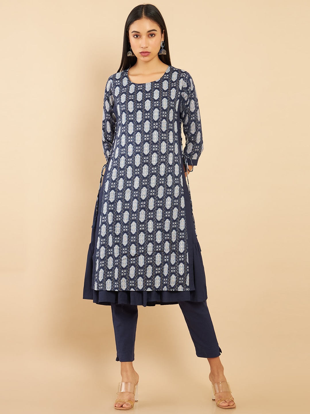

Soch Women Blue & White Geometric Kurta