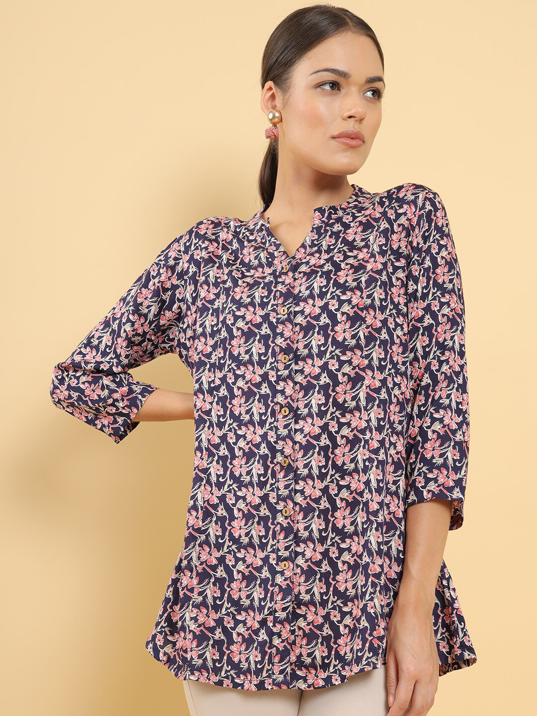 

Soch Women Navy Blue Floral Printed Tunic