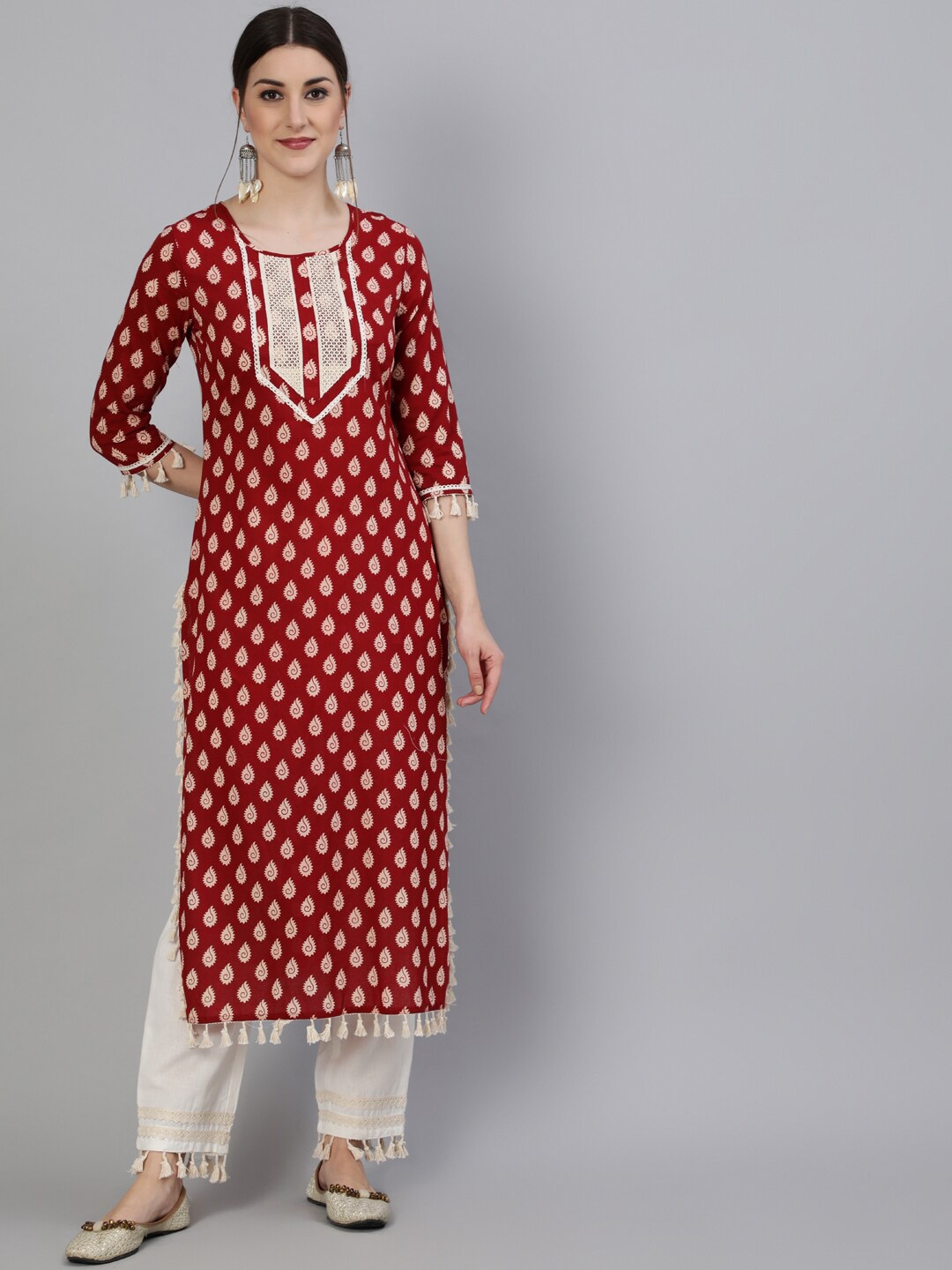 

GULMOHAR JAIPUR Women Maroon Printed Round Neck Straight Ethnic Kurta with Tassels