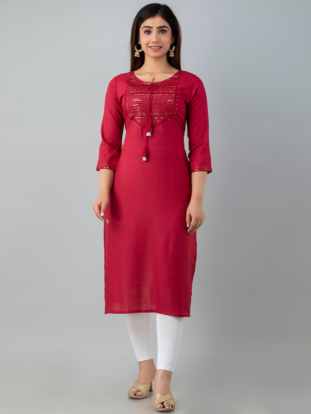 

Charu Women Red Embroidered Yoke Design Kurta