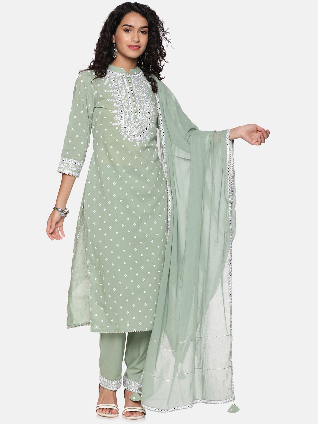 

Palakh Women Green Ethnic Motifs Printed Thread Work Pure Cotton Kurta with Trousers & With Dupatta