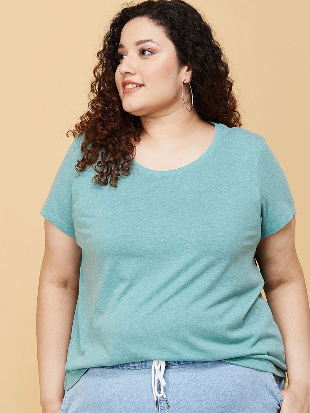 

max Women Plus Size Green Extended Sleeves T-shirt