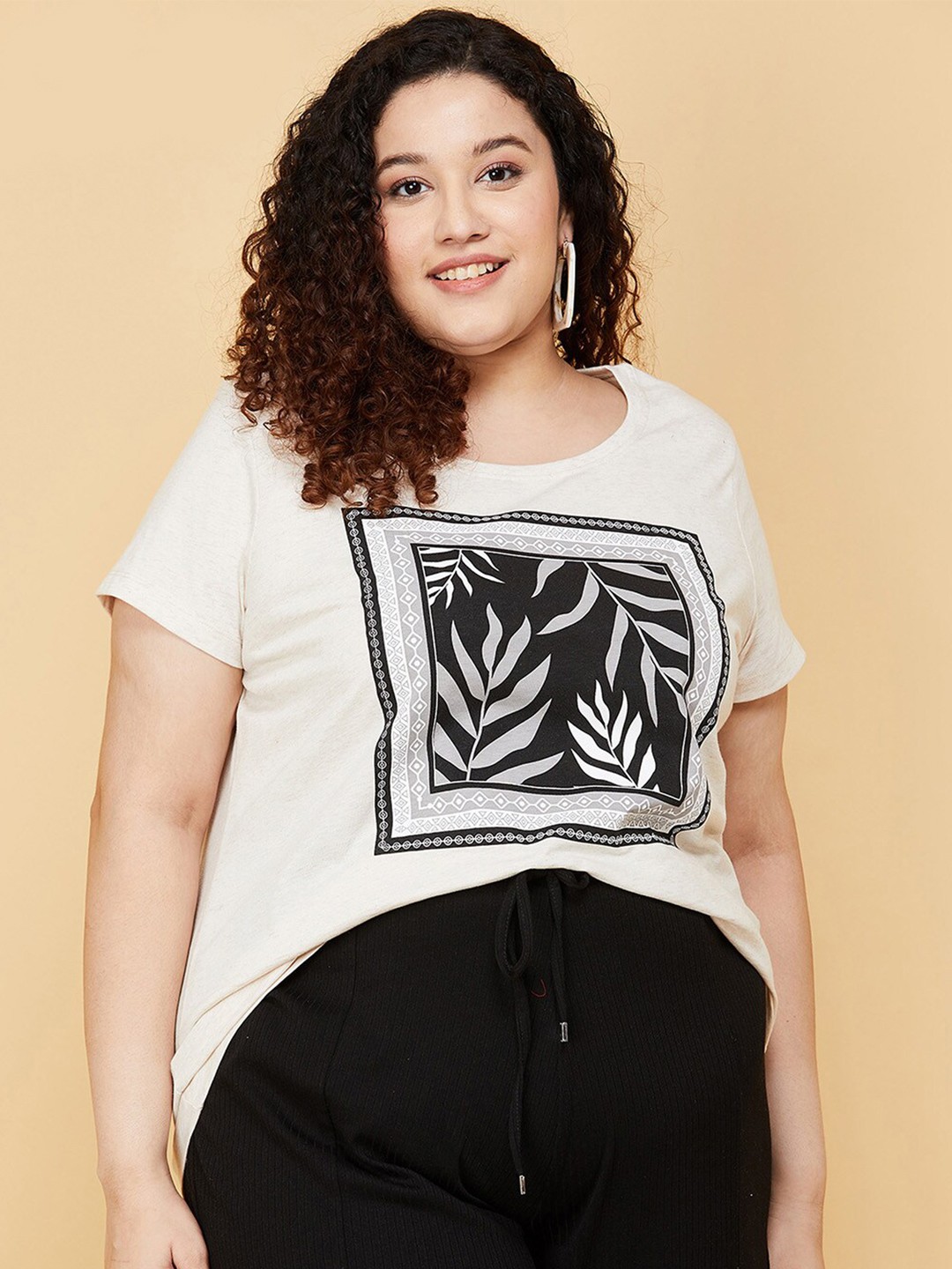 

max Women Plus Size Cream-Coloured & Black Typography Printed T-shirt
