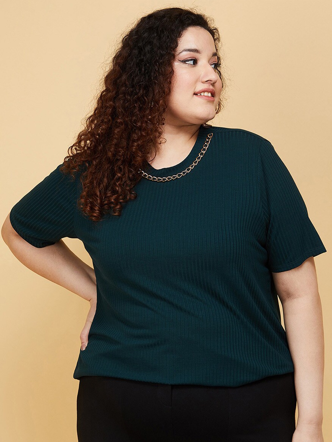 

max Green Plus Size Regular Top
