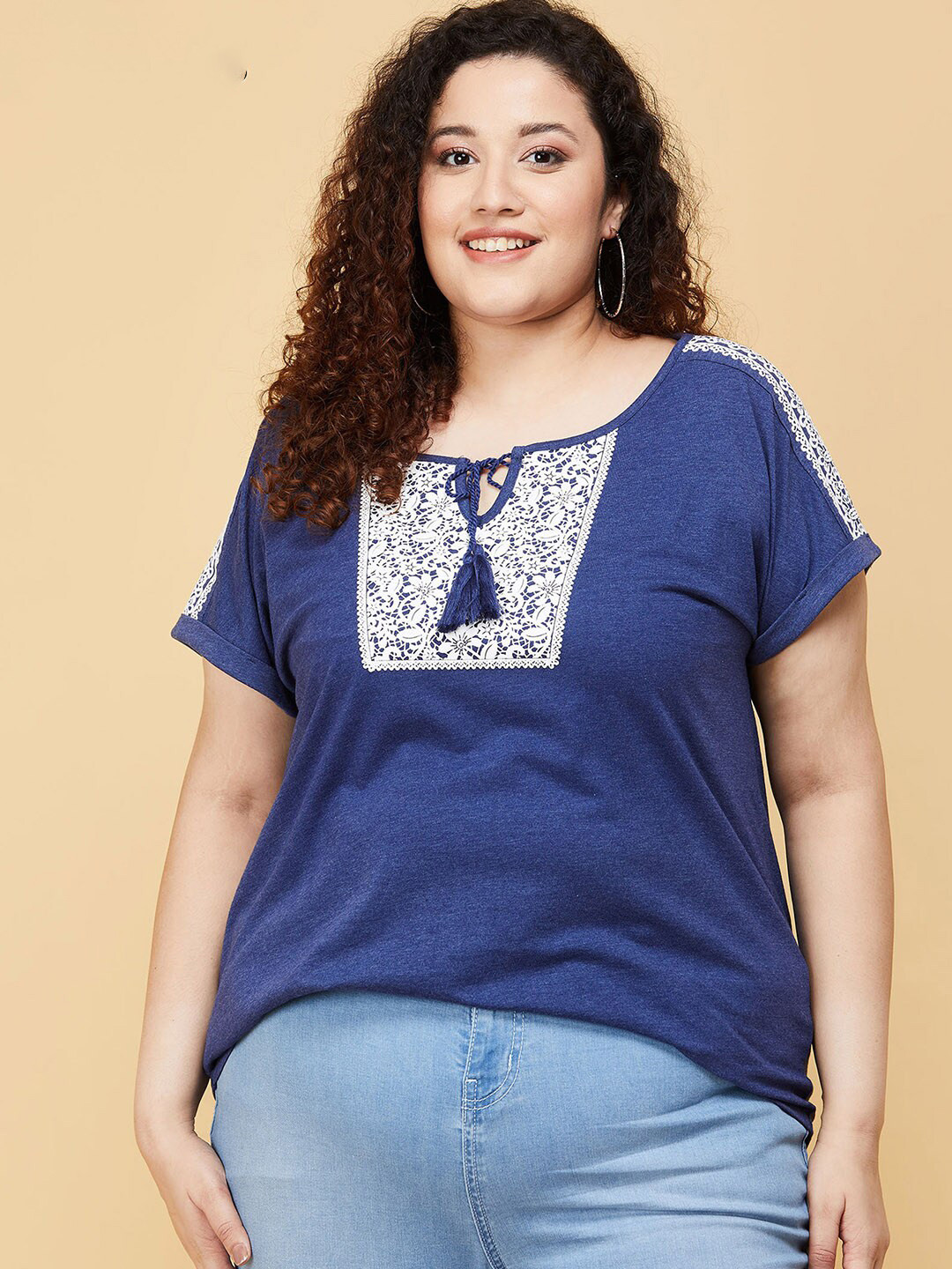 

max Plus Size Blue Tie-Up Neck Extended Sleeves Top