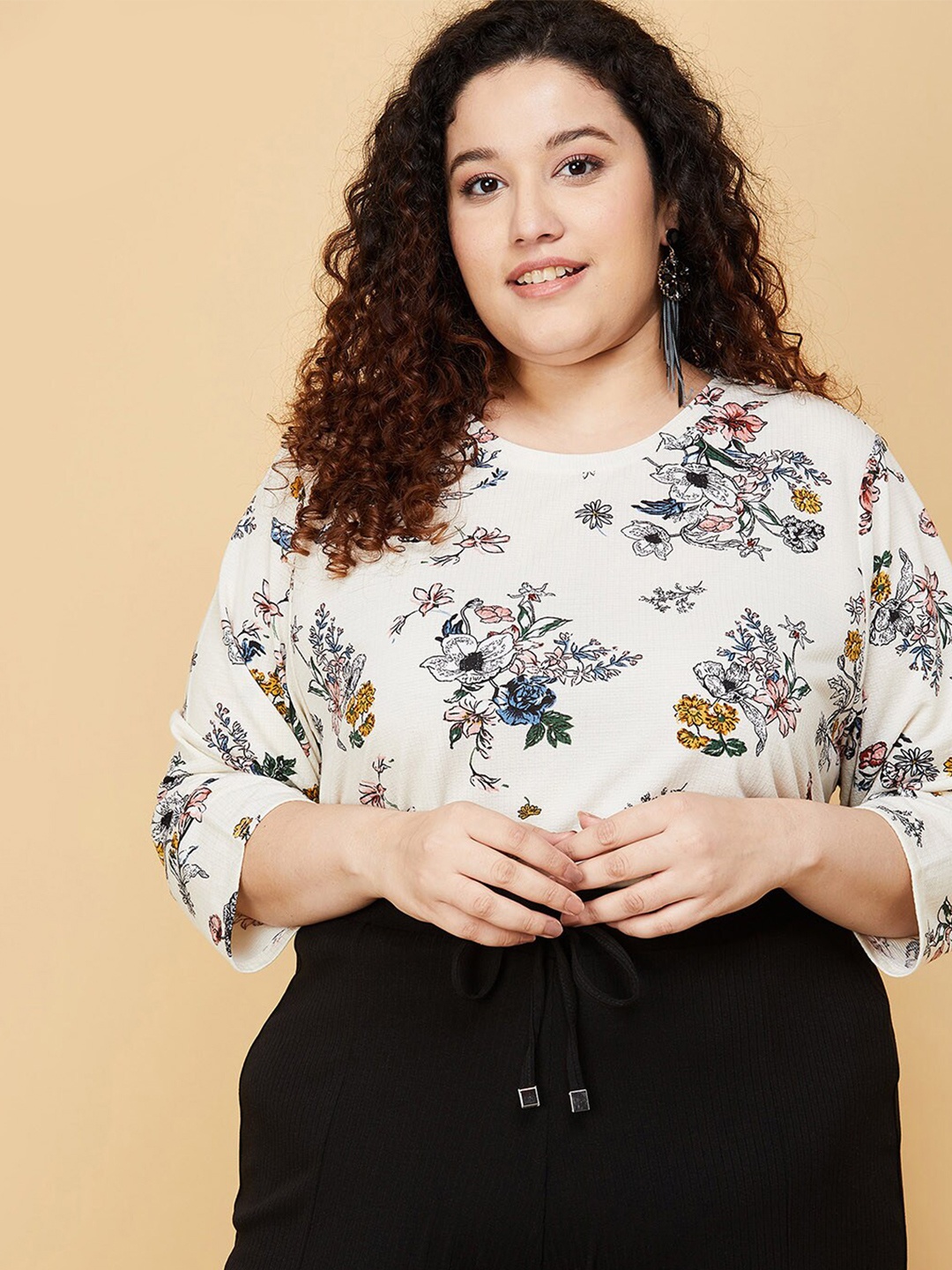 

Max Plus Size Women Cream Floral Print Top