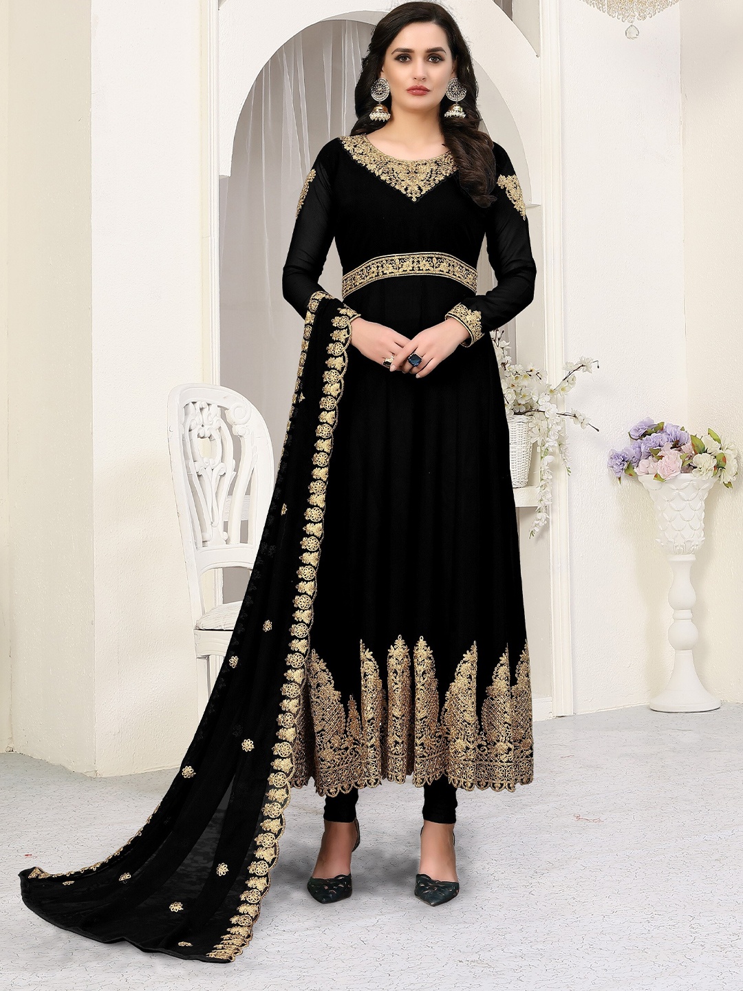 

Divine International Trading Co Black & Gold-Toned Embroidered Unstitched Dress Material