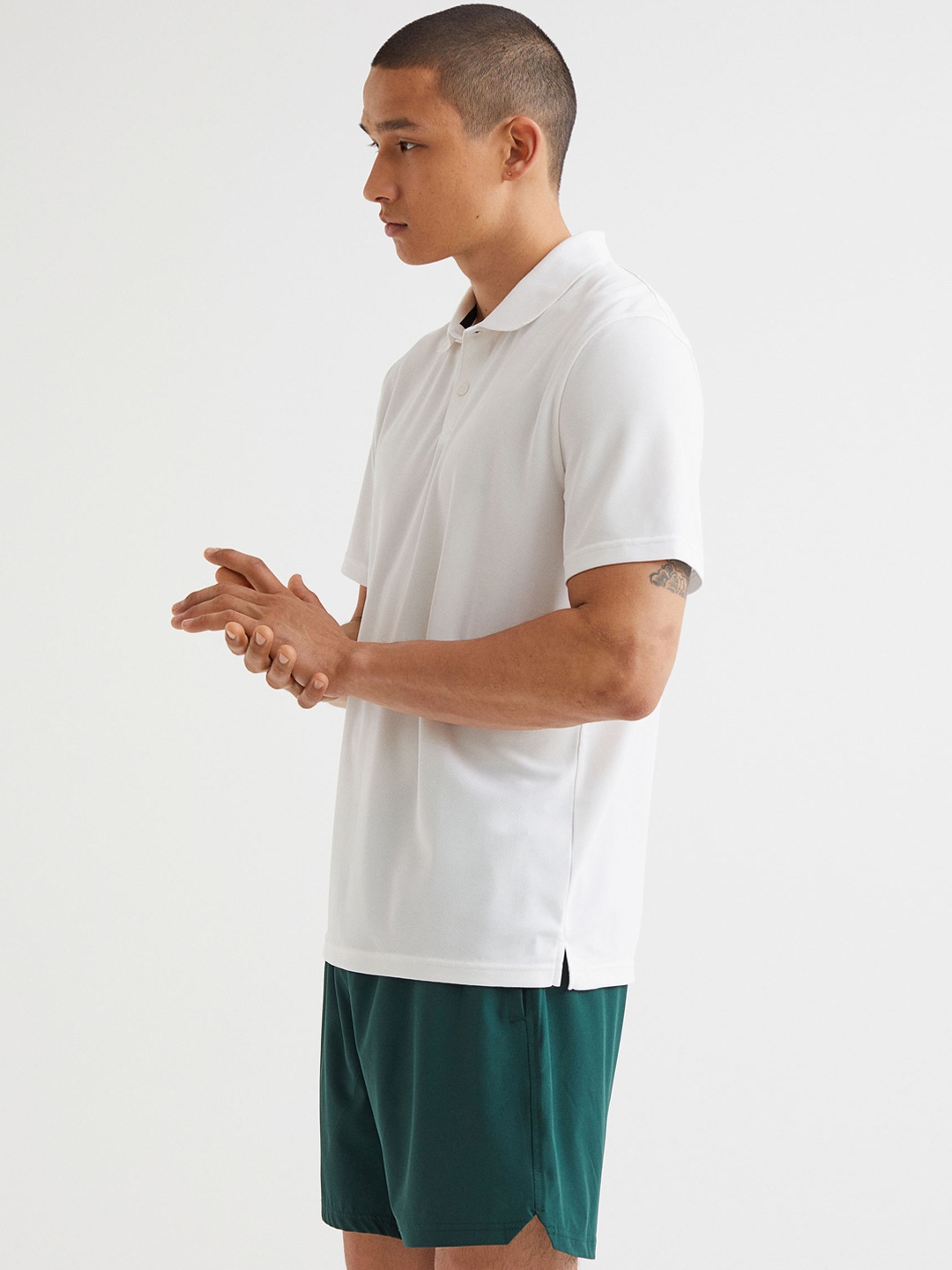 

H&M Men Green Fast-Drying Sports Shorts