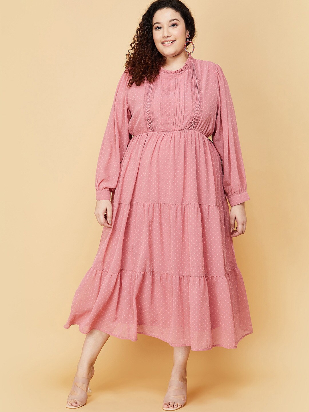 

max Plus Size Peach-Coloured Midi Dress