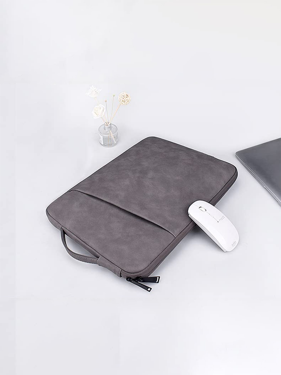 

Red Lemon Unisex Grey Laptop Bag