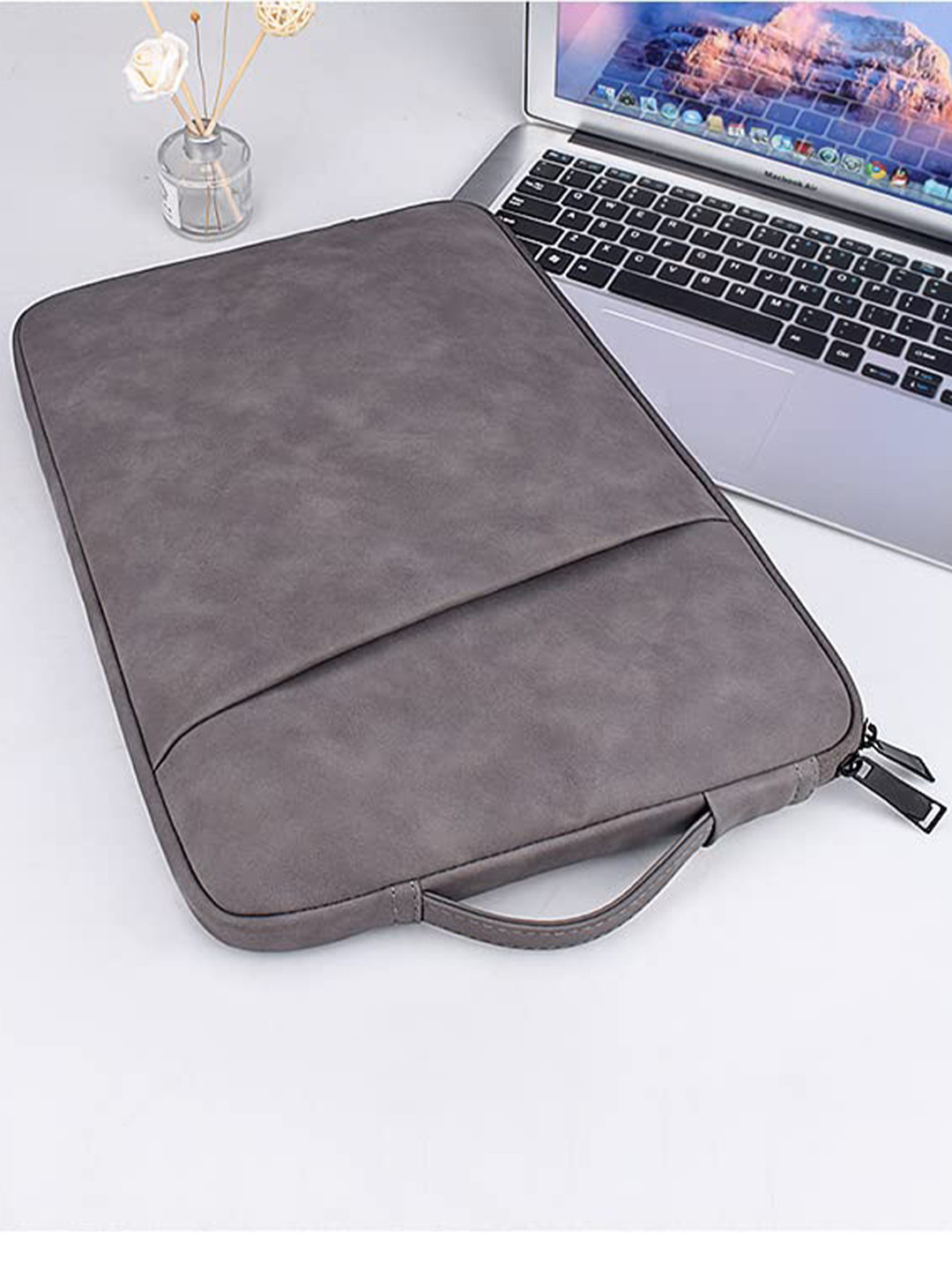 

Red Lemon Grey Laptop sleeve