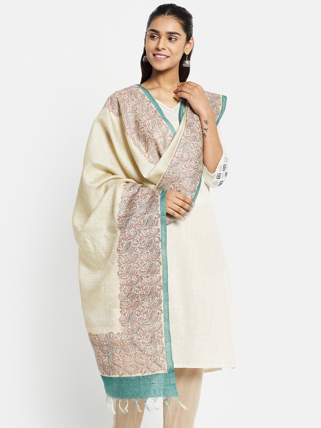 

Fabindia Cream-Coloured & Green Printed Pure Silk Dupatta