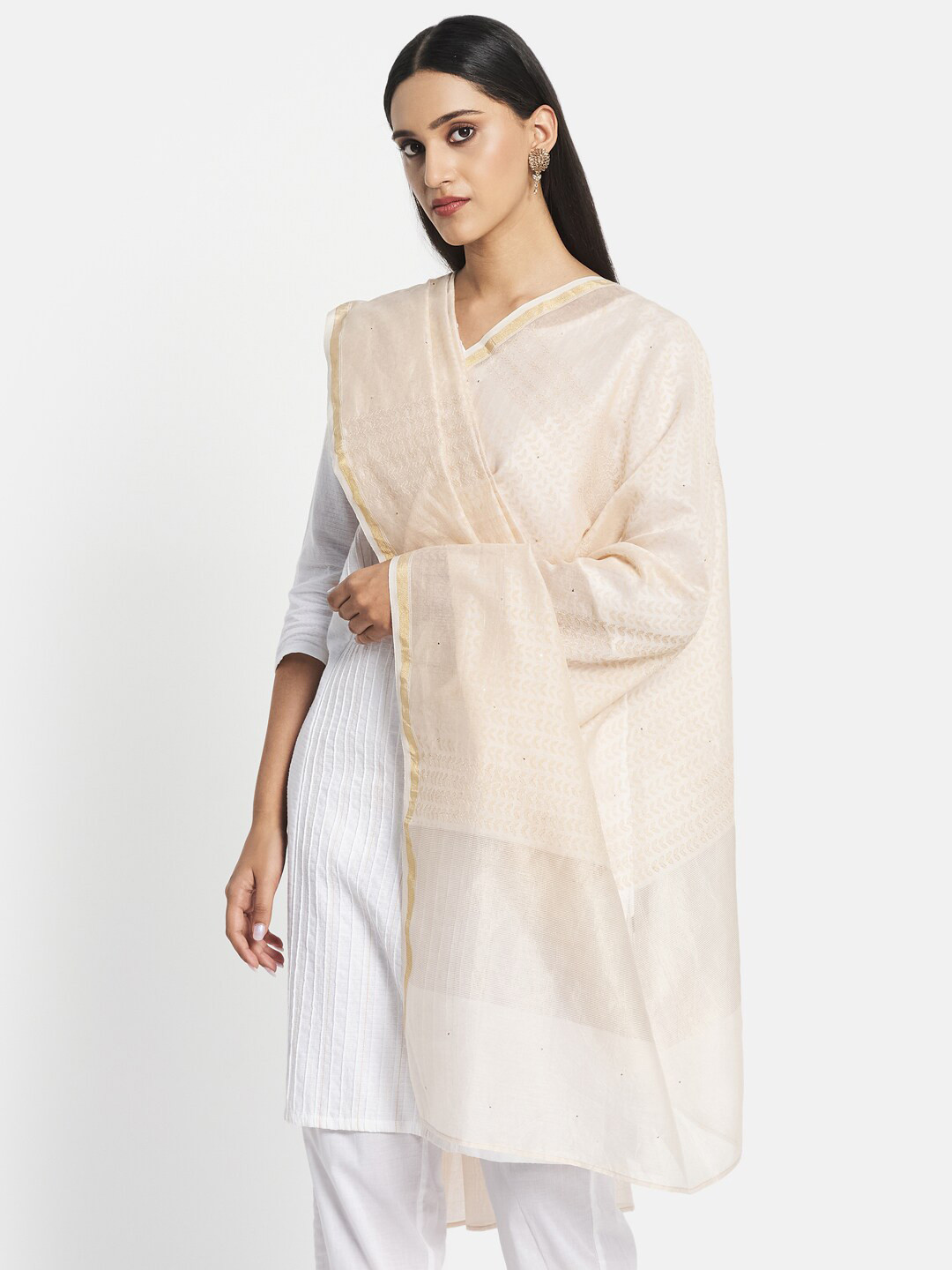 

Fabindia Women White & Gold-Toned Embroidered Cotton Silk Dupatta