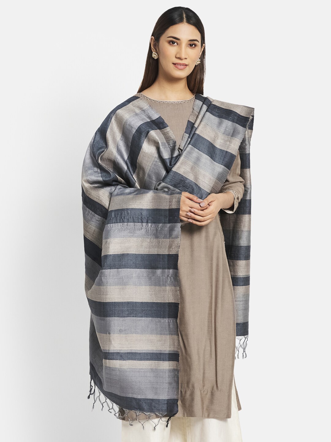 

Fabindia Grey Woven Design Pure Silk Dupatta
