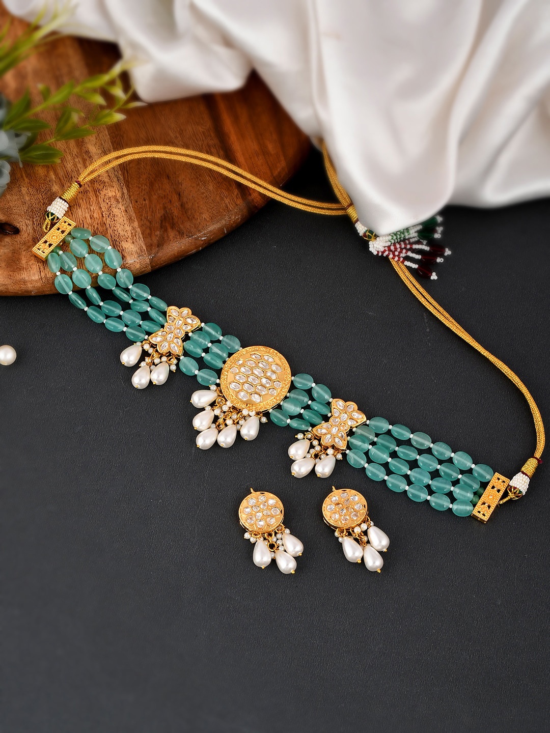 

DASTOOR 24 K Gold-Plated White & Green Kundan-Studded & Pearl Beaded Jewellery Set