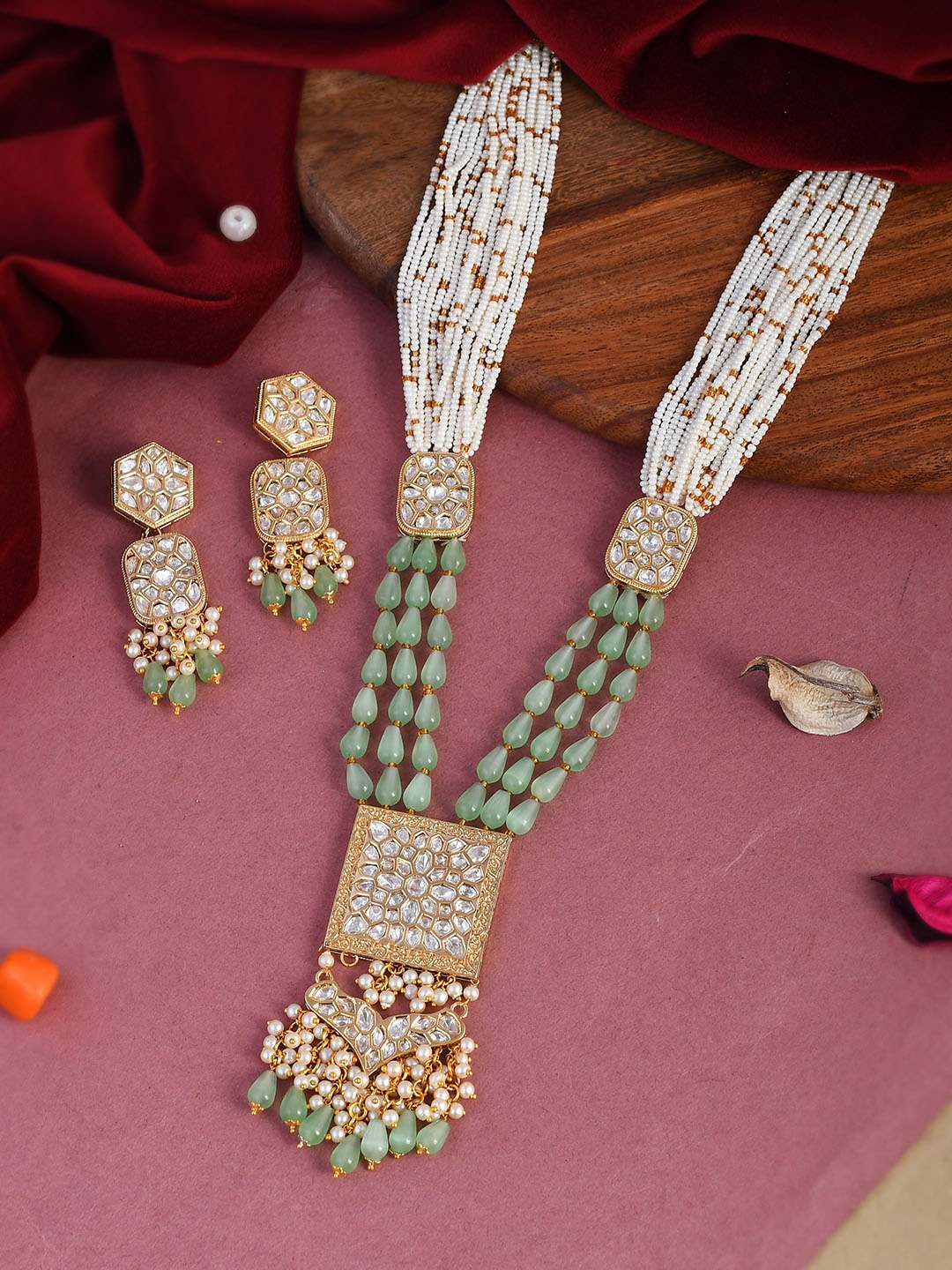 

DASTOOR 24 K Gold-Plated Green Polki Kundan Studded & Beaded Jewellery Set