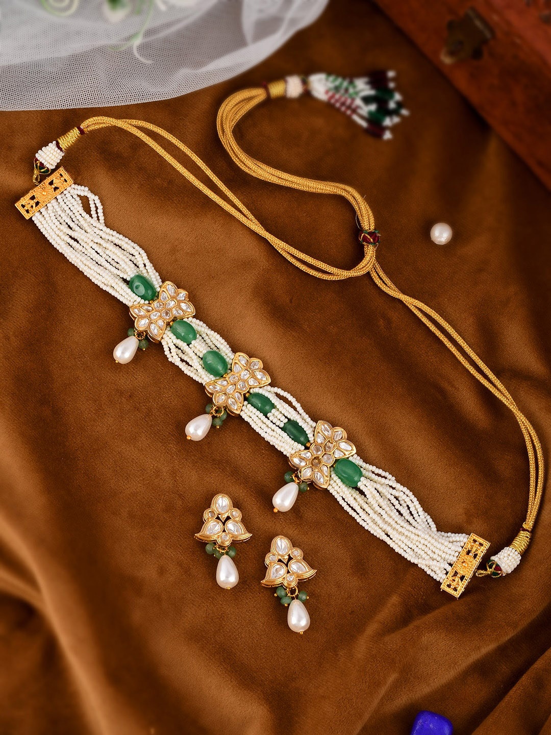 

DASTOOR Gold-Plated Green & White Polki Kundan Studded Jewellery Set