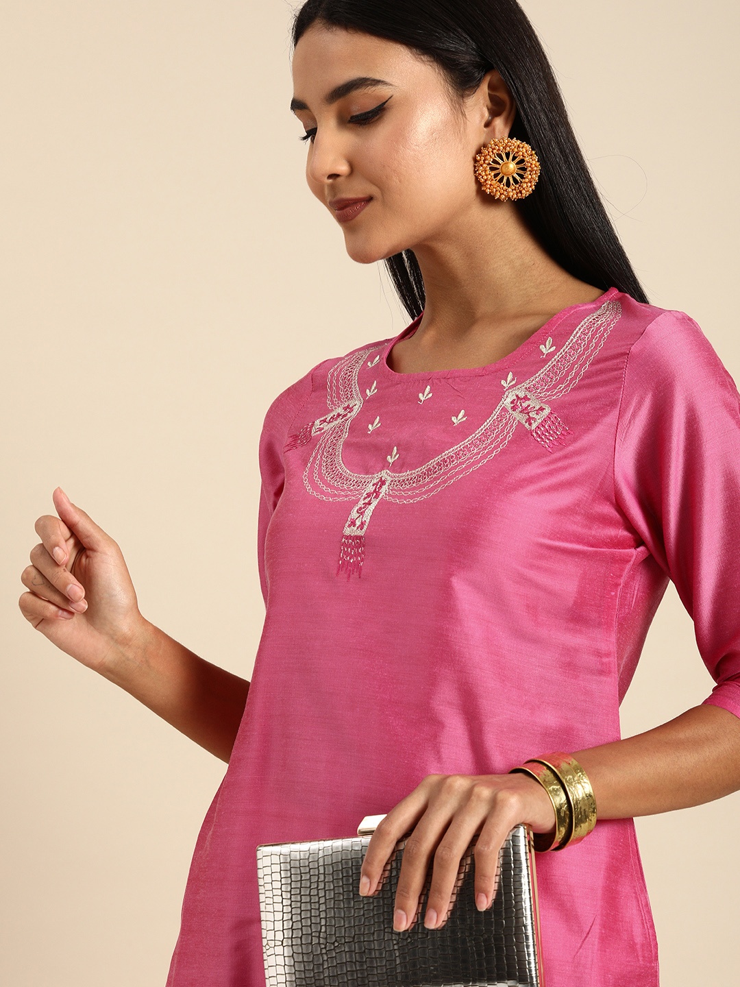 

Anouk Women Pink Ethnic Motifs Yoke Embroidered Thread Work Kurta with Trousers