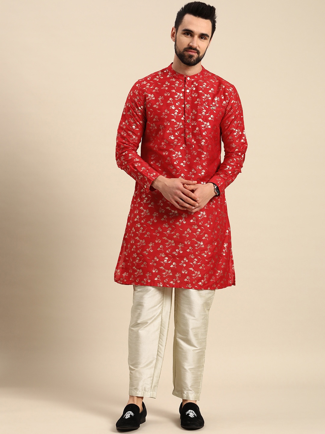 

Anouk Men Red & Gold Floral Printed Mandarin Neck Kurta with Trousers