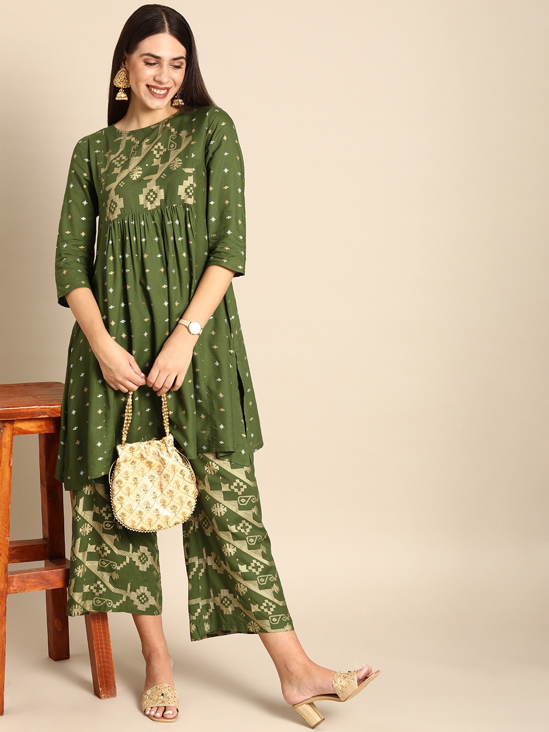 

Anouk Women Olive Green Ethnic Motifs Printed Kurta with Palazzos