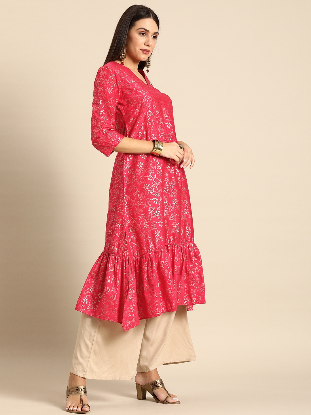 

Anouk Women Fuchsia & Gold-Toned Floral Foil Printed Floral Kurta