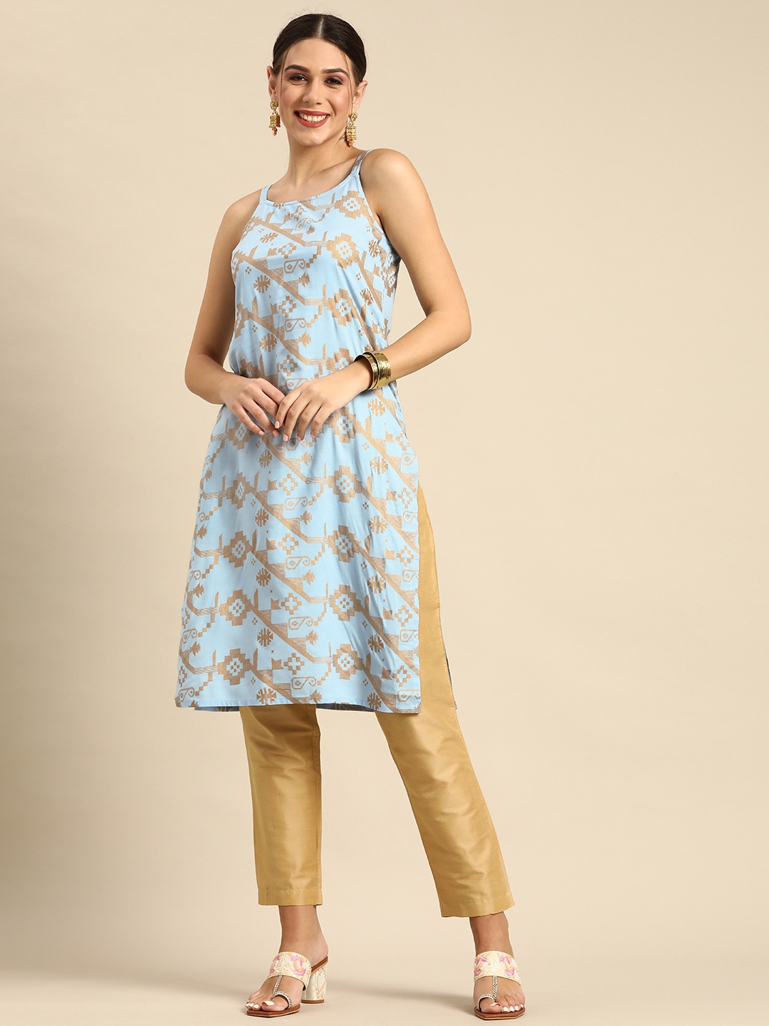 

Anouk Women Blue & Gold-Toned Printed Straight Kurta