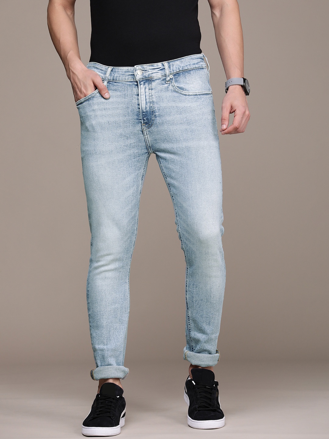 

Calvin Klein Jeans Men Blue Super Skinny Fit Light Fade Stretchable Jeans