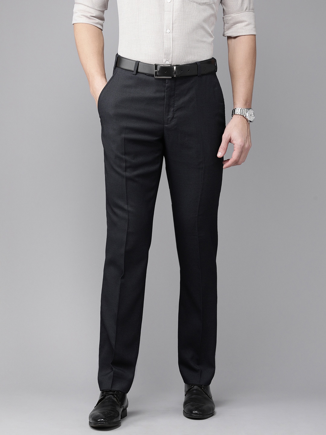 

Park Avenue Men Black Checked Formal Trousers