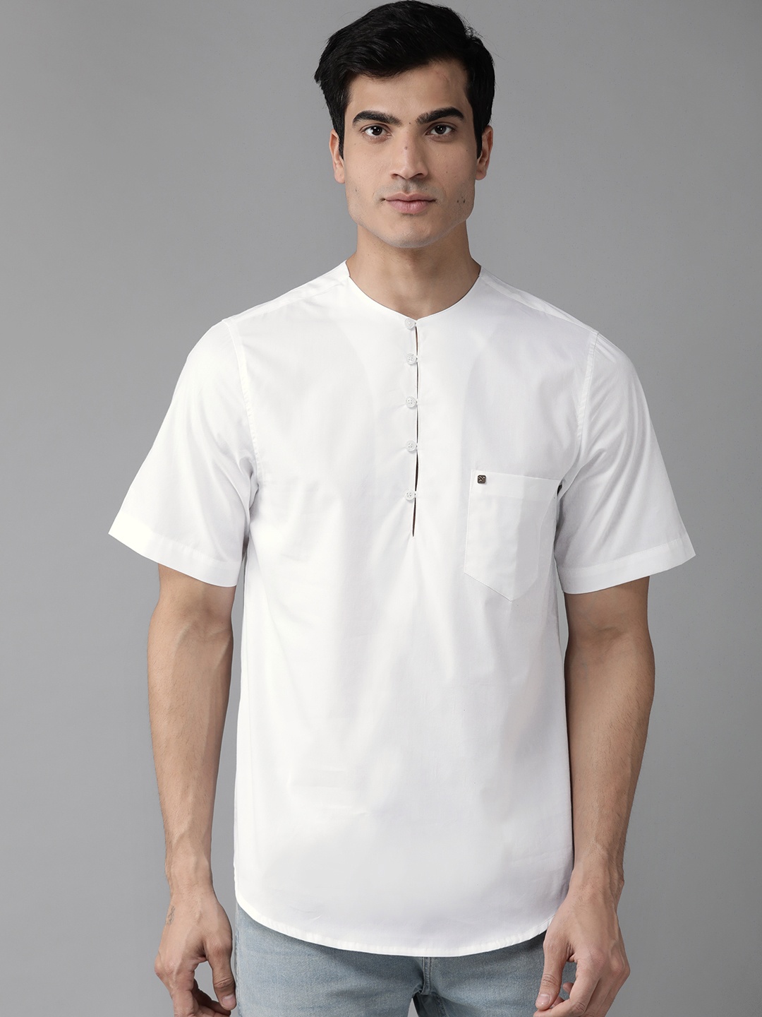 

Hubberholme Men White Standard Casual Shirt
