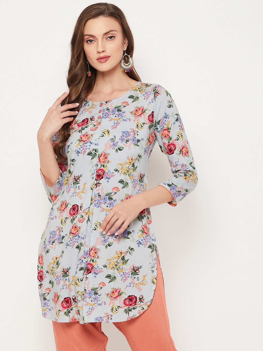 

Tissu Grey & Blue Floral Printed Straight Kurti
