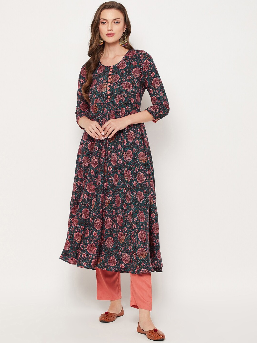 

Tissu Women Green Floral Printed Thread Work Floral Anarkali Kurta
