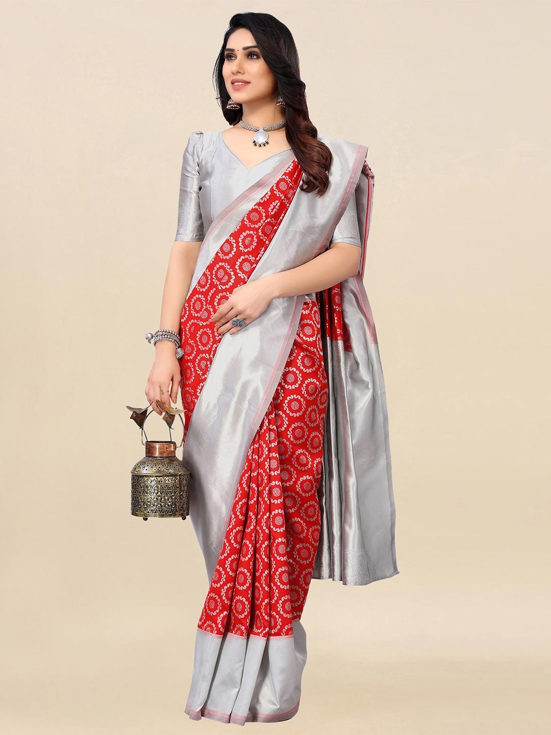 

Satrani Red & Silver-Toned Woven Design Zari Banarasi Saree