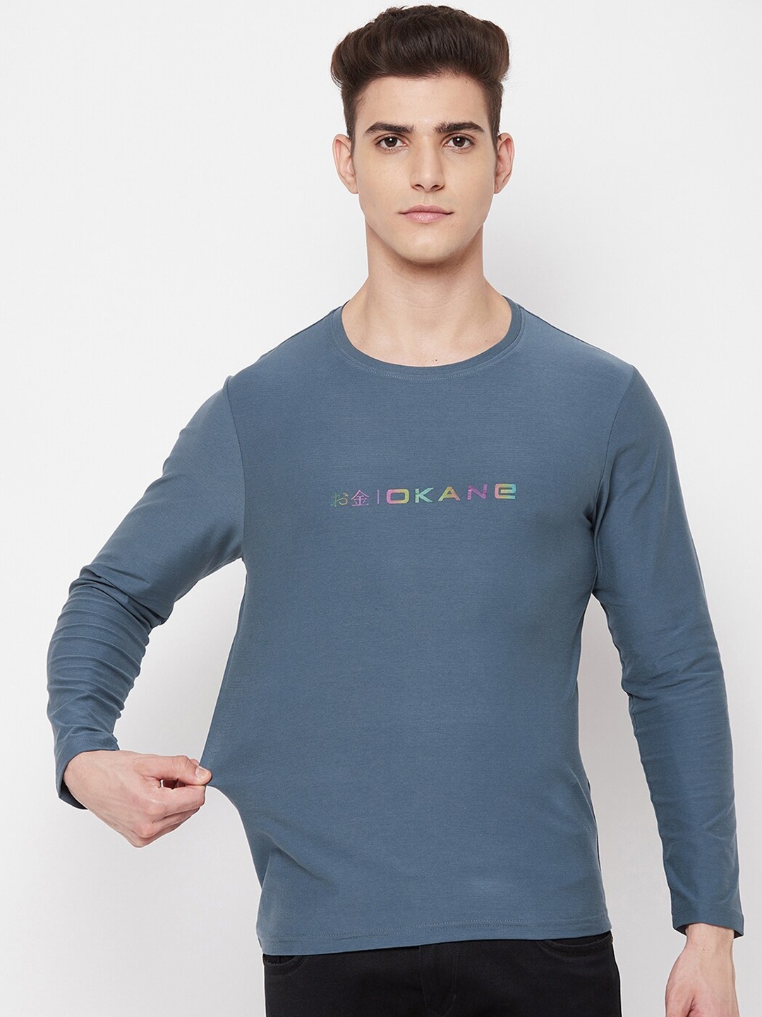 

Okane Men Navy Blue Typography T-shirt