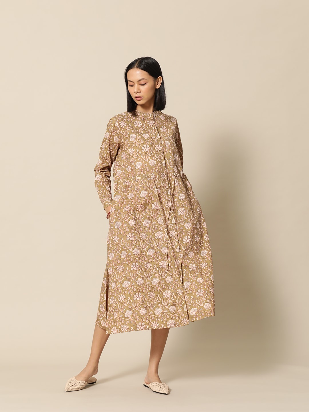 

BOWER Brown & Off White Ethnic Block Printed Cotton A-Line Midi Dress with Pockets
