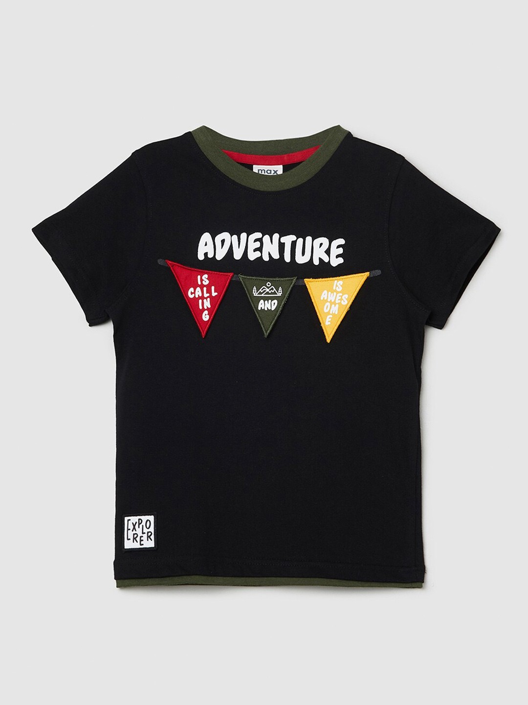 

max Boys Black Printed Applique T-shirt