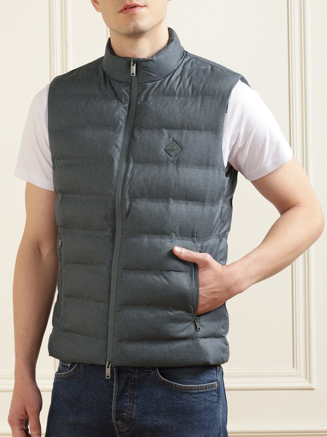 

HACKETT LONDON Men Blue Insulator Solid Quilted Sleeveless Gilet