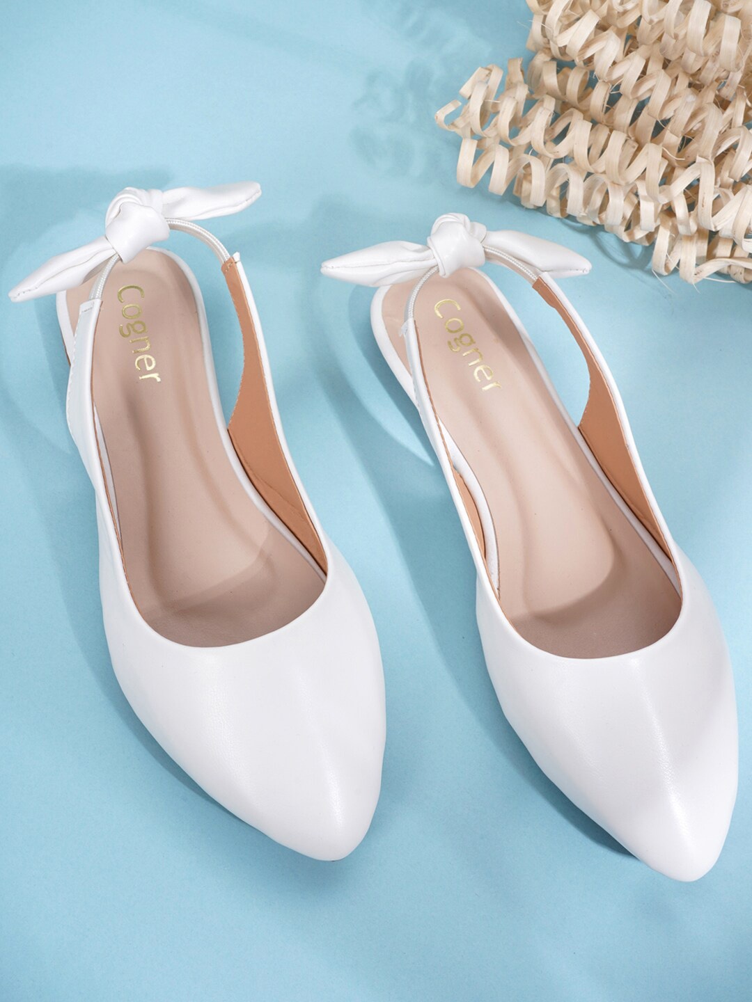 

Cogner Women White Bows Flats