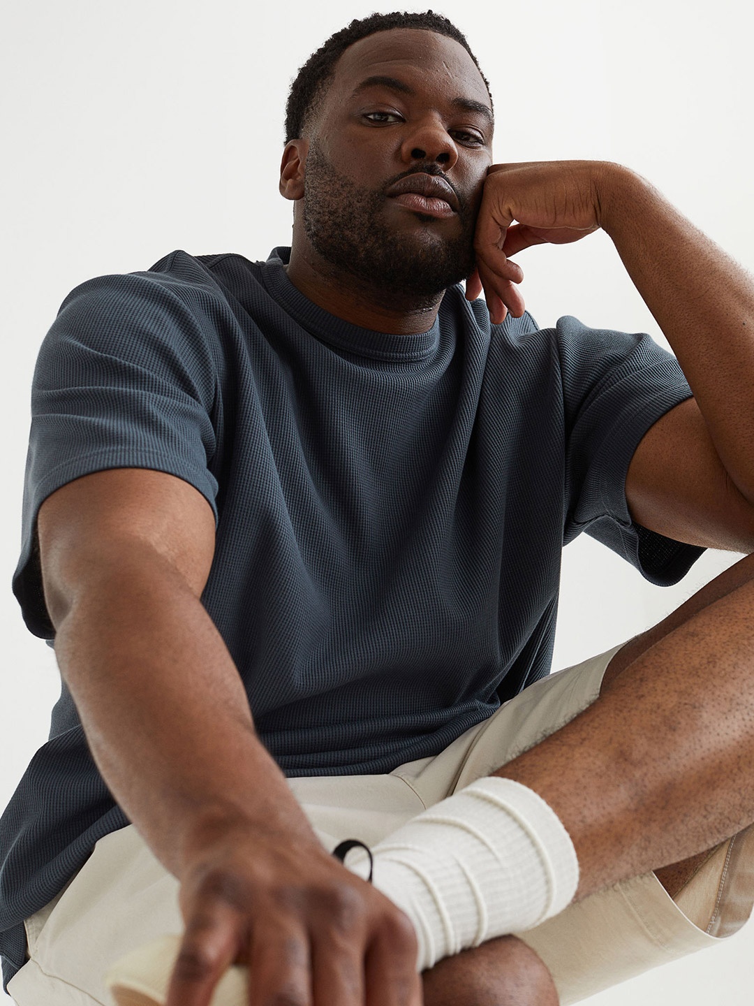 

H&M Men Blue Relaxed Fit Waffled T-shirt