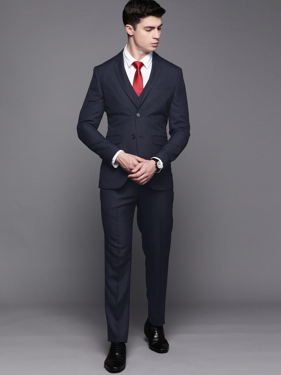 

Louis Philippe Men Checked Slim Fit 3-Piece Suit, Navy blue